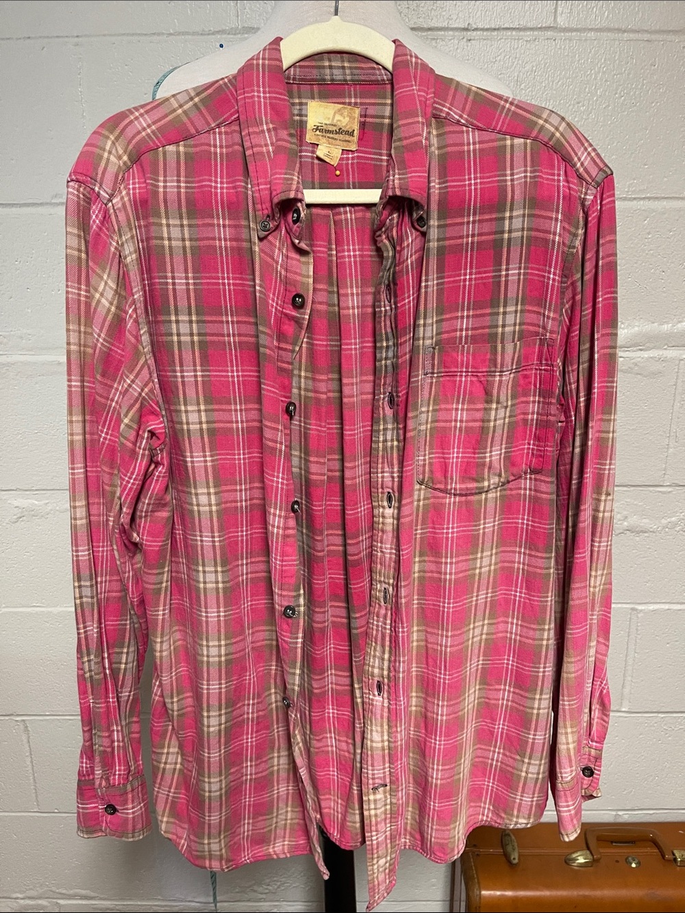 Farmstead Vintage Washed Flannel Pink Plaid Long-Sleeve Casual Button-Down Shirt